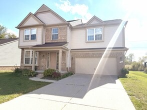 Building Photo - 33213 Saddleback Dr