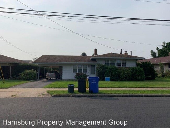 Building Photo - 3 br, 1.5 bath House - 3533 March Dr