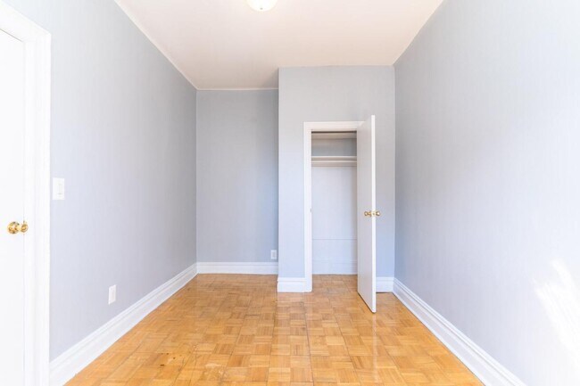 Foto del edificio - 161 Utica Ave