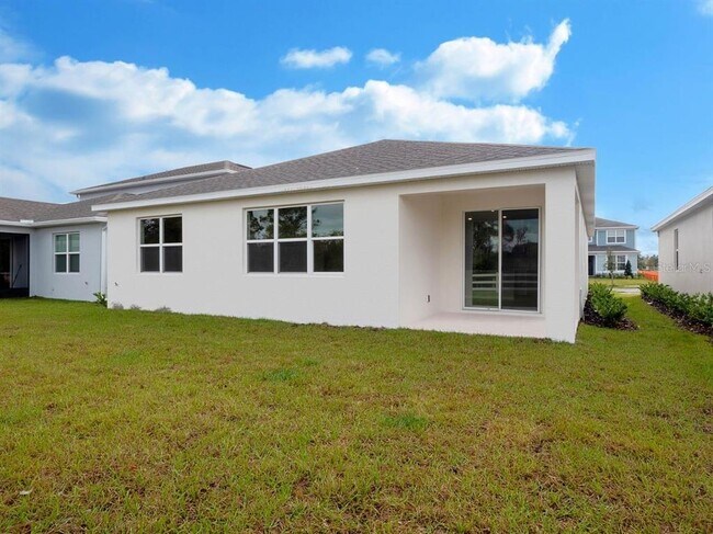 Foto del edificio - 5641 Cedar Chase Dr