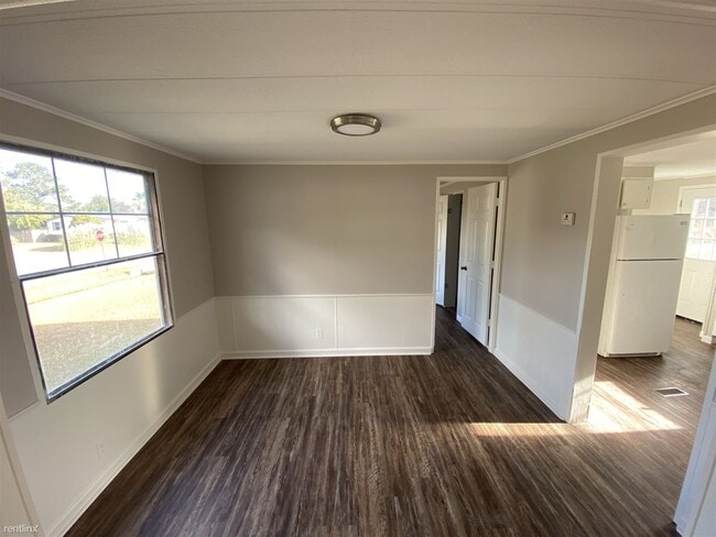 Building Photo - 3 br, 2 bath Mobile Home - 1 West Hopeton ...