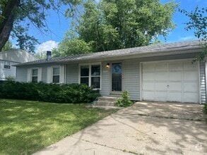 Building Photo - 1410 Kingsridge Dr