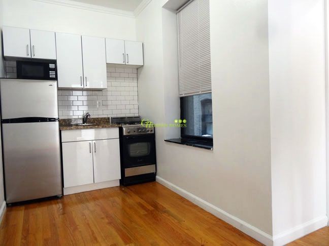Primary Photo - 169 E 101st St