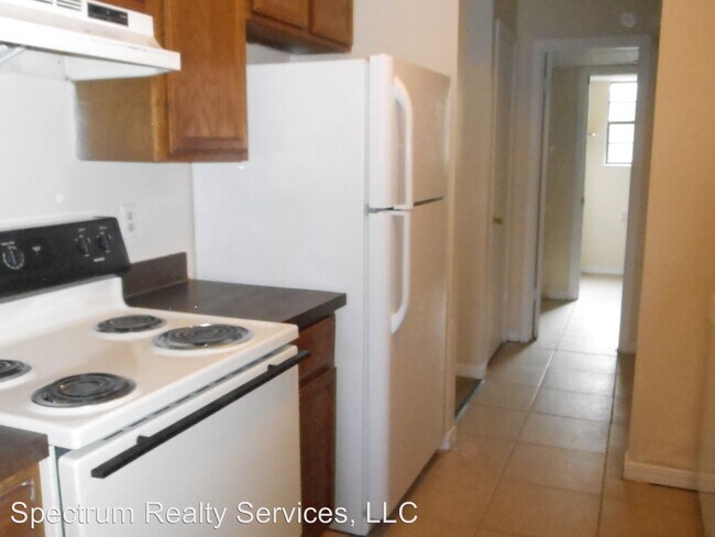 Building Photo - 480 Bentwood Ln