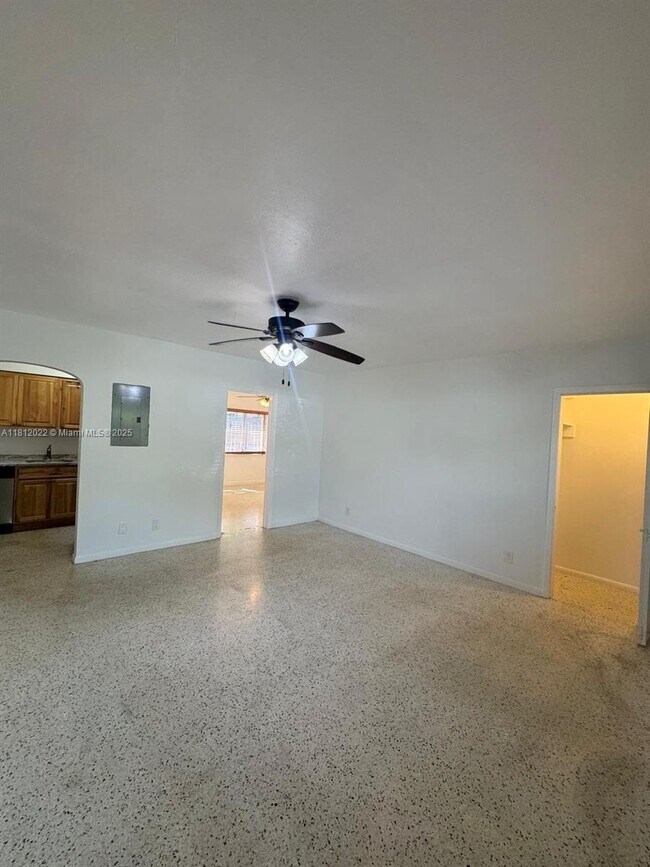 Foto del edificio - 1818 Middle River Dr