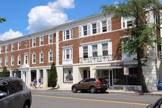 Foto del edificio - 106 Kraft Ave