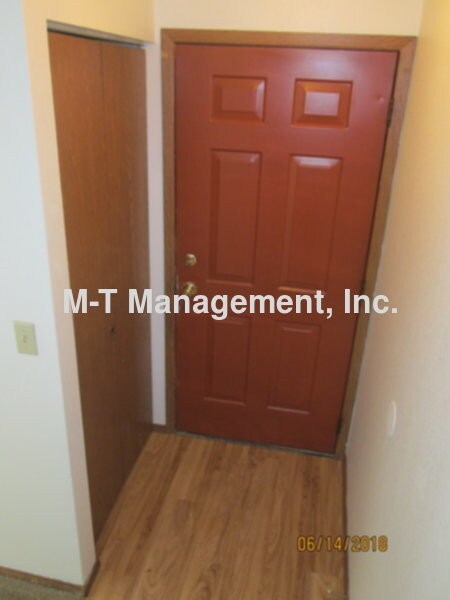 Building Photo - 2107 N Houk Rd