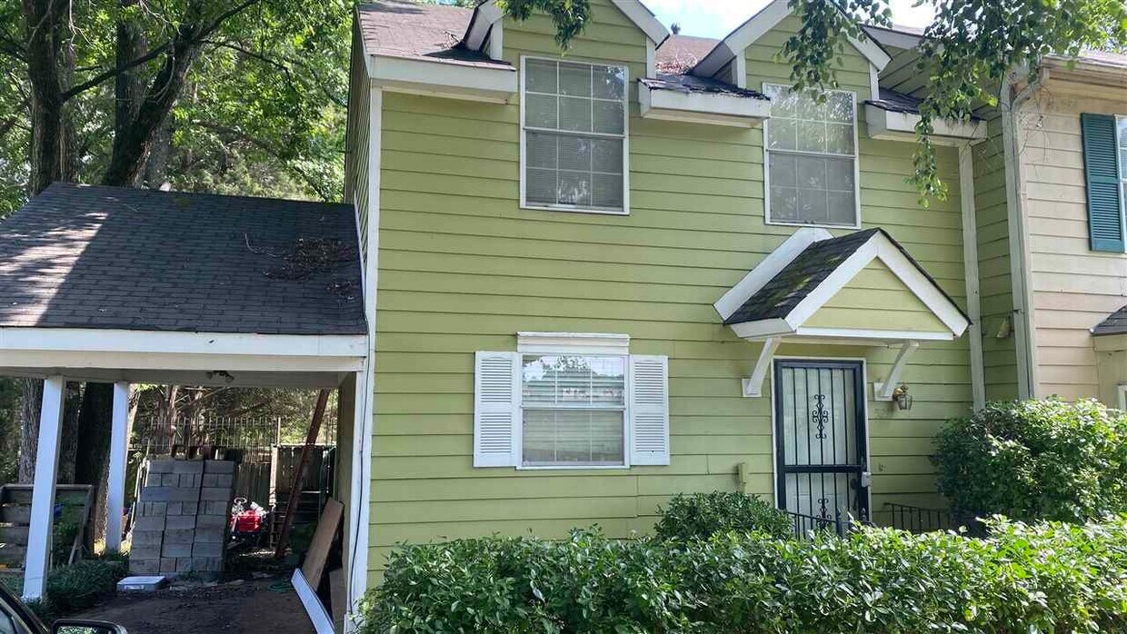 Foto principal - 5211 Kimbark Woods Dr