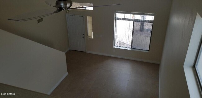 Foto del edificio - 8625 W Hatcher Rd