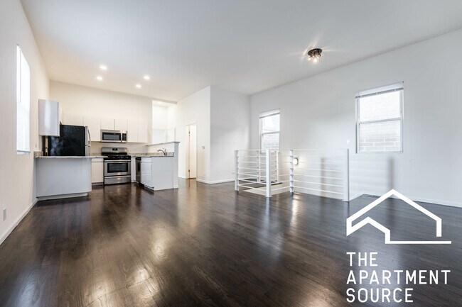 Foto del edificio - 2638 N Halsted St