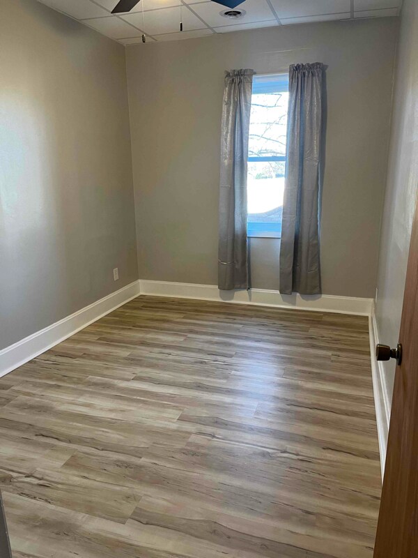 Foto del edificio - 125 N Main St