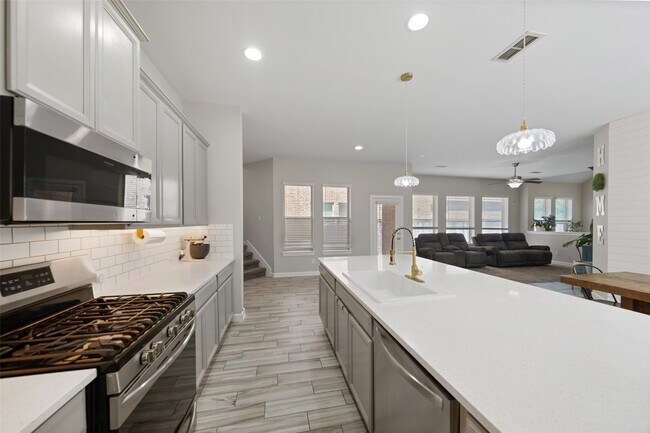 Building Photo - 15510 Bosque Valley Ct