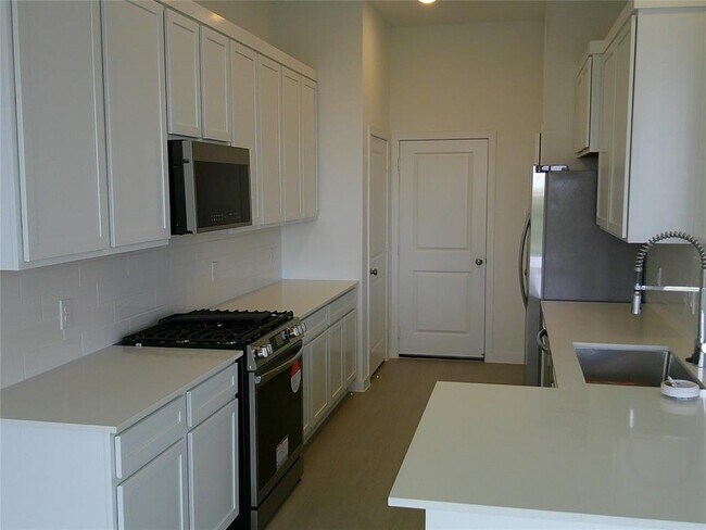 Foto del edificio - 12711 Dog Canyon Trl