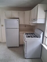 Building Photo - 101 Vine St