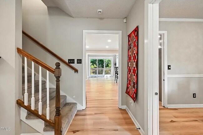Building Photo - 4002 Westfield Dr
