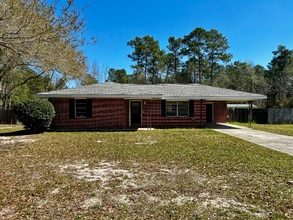 Building Photo - 120 Nolen St
