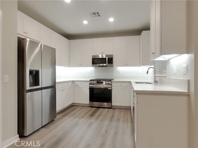 Building Photo - 31712 Willowood Way