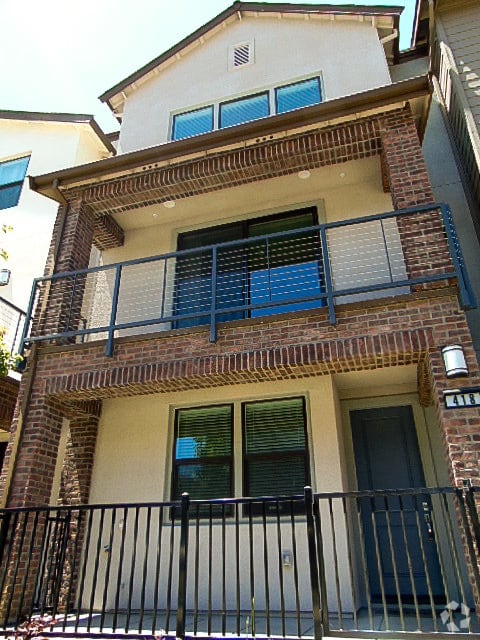 Building Photo - 418 Morello Dr