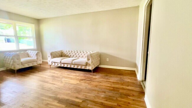 Foto del edificio - 1595 Carlisle St NW