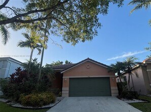 Building Photo - 952 Sunflower Cir