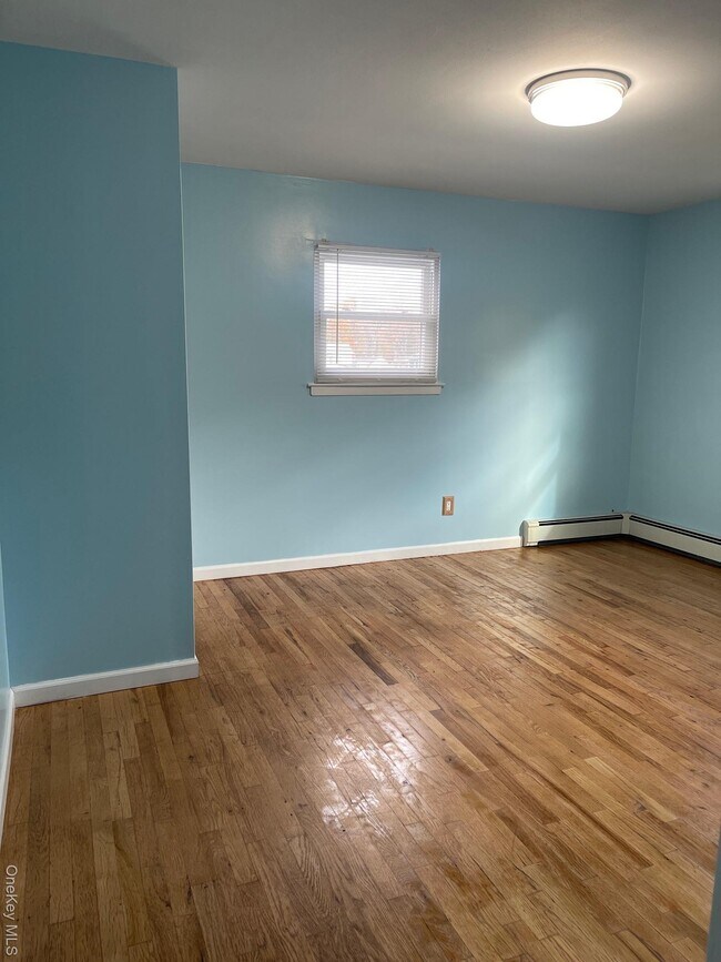 Foto del edificio - 14 Pine Acres Blvd