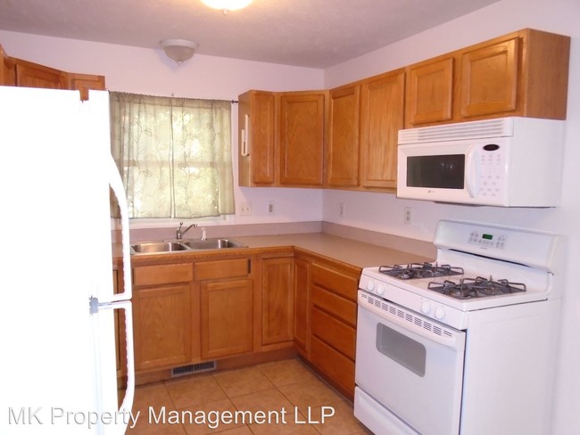 Building Photo - 1404 Legore Ln
