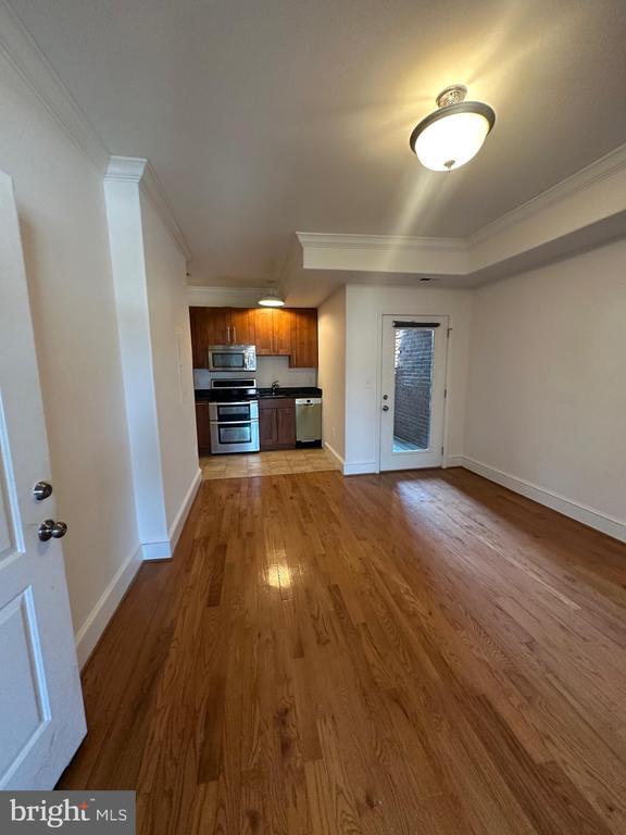 Foto del edificio - 32 Q St NW
