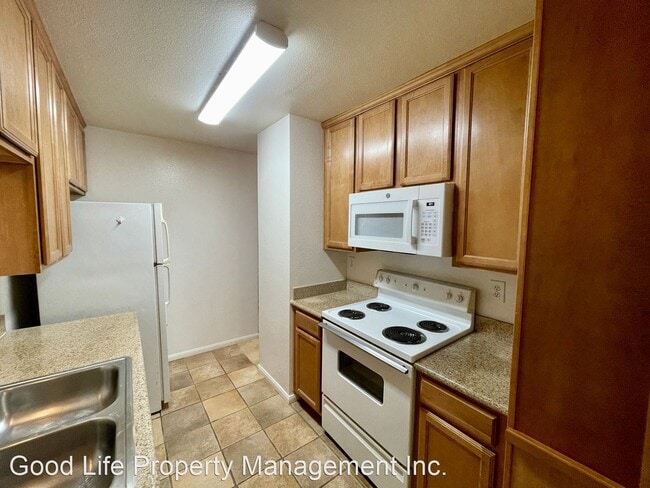 Building Photo - 2 br, 2 bath House - 1820 South El Camino ...