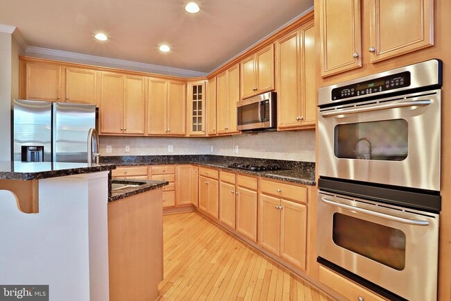 Foto del edificio - 135 Fortnightly Blvd