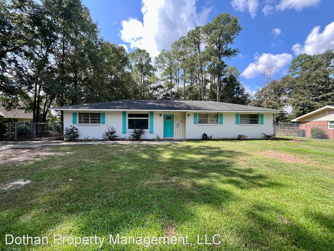 Primary Photo - 3 br, 2 bath House - 304 Meadowbrook Drive