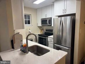 Building Photo - 4126 Timber Log Way