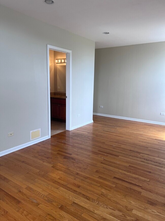Foto del edificio - 3610 S Prairie Ave