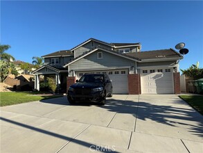 Building Photo - 2420 Lenai Cir