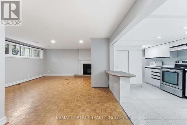 Photo du bâtiment - 156 Trayborn Dr