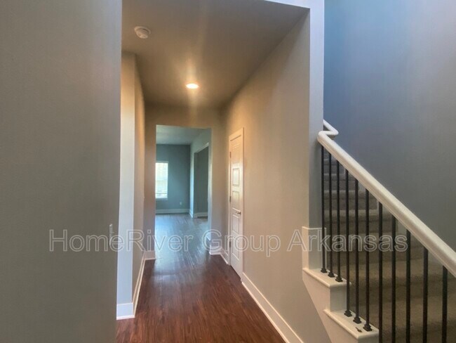 Foto del edificio - 3219 Rosecomb St