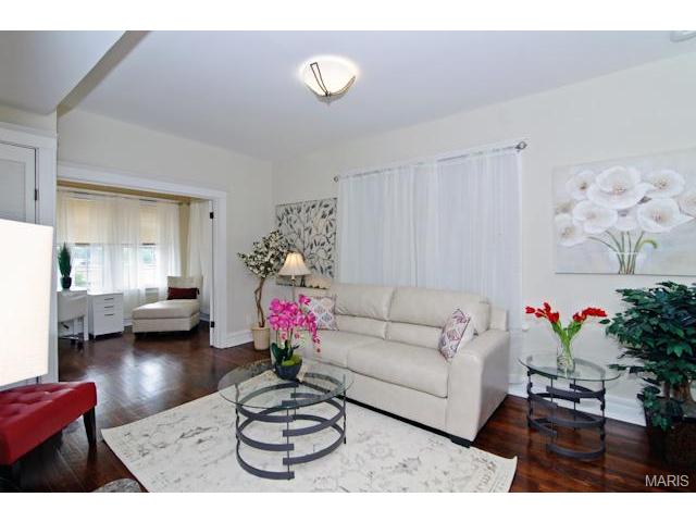 Living Room 2 - Albert Hall