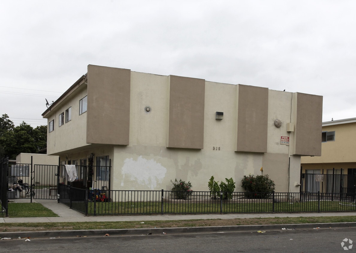 Primary Photo - 318 N Bush St