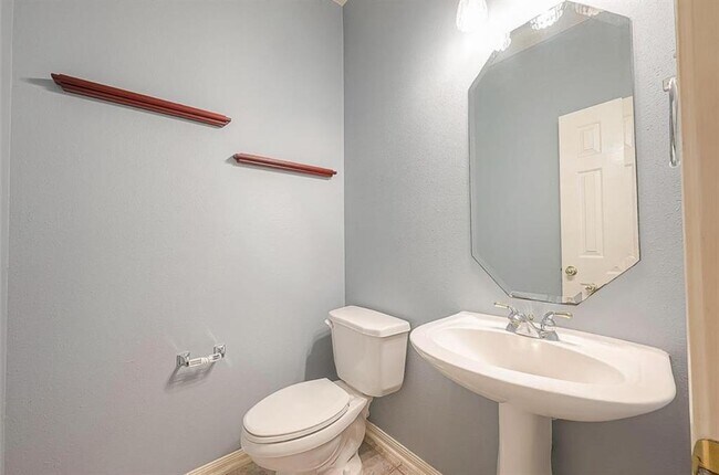 Building Photo - 170 N Wimberly Way