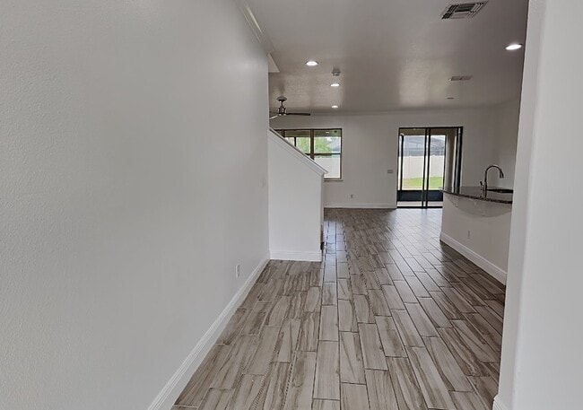 Building Photo - 5283 Brydon Woods Cir