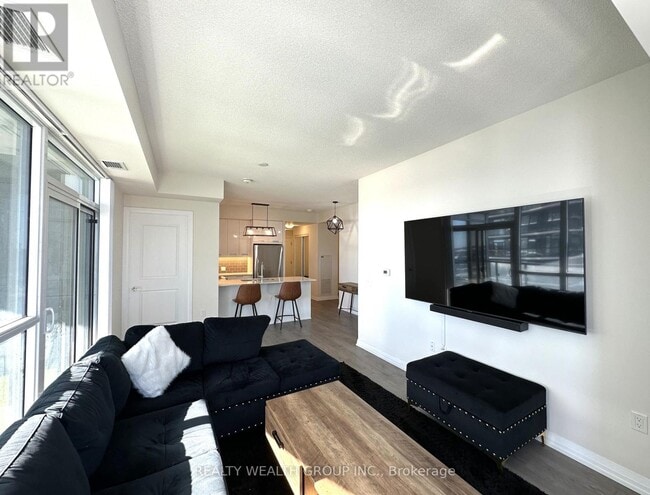 Photo du bâtiment - 35 Watergarden Dr