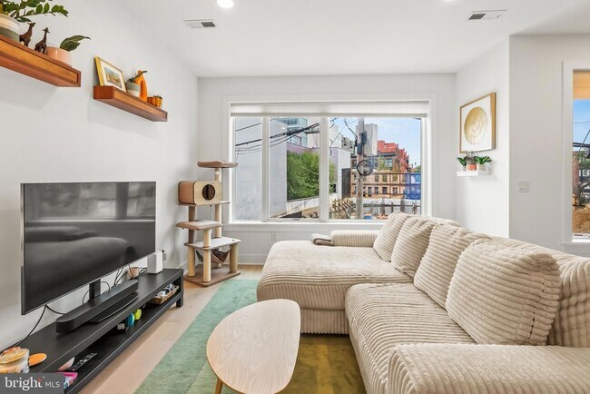 Foto del edificio - 662 Glick Ct NW