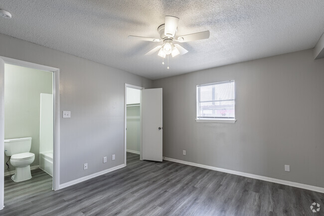 1HAB, 1BA - 750 ft² - McIntyre Apartments