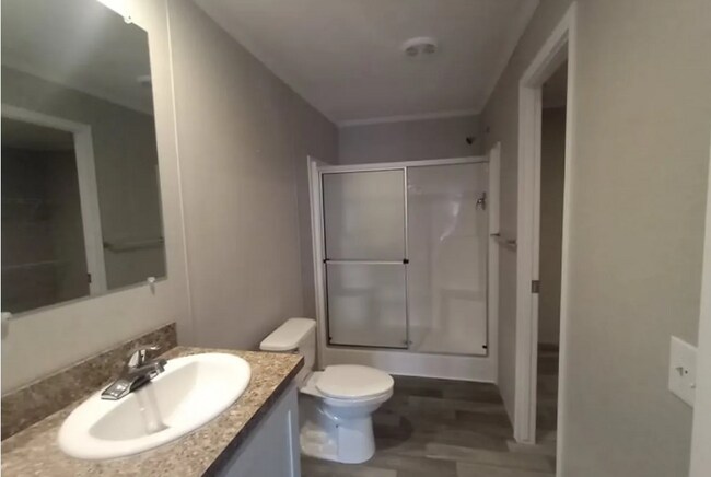 Foto del edificio - 500 Elmwood Ln