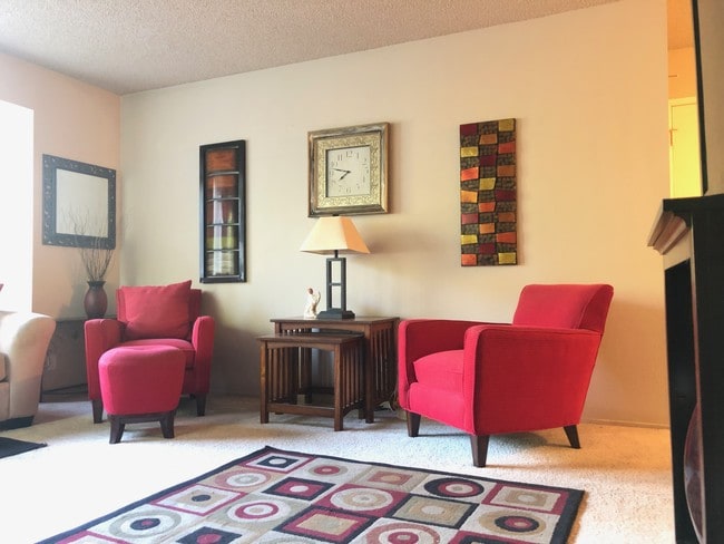 Building Photo - Ravello Apartments