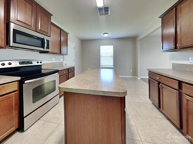 Building Photo - 1799 Sereno Drive Davenport FL