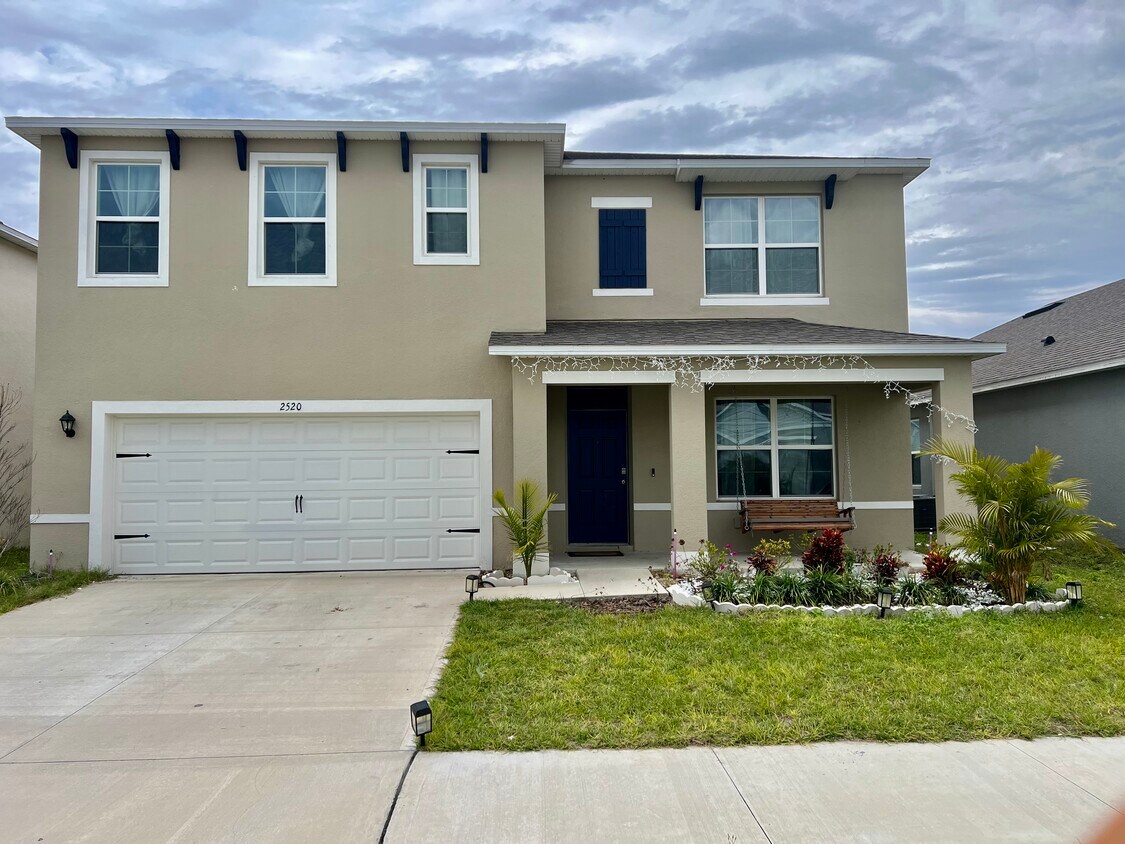 Primary Photo - 2520 Tulip Dr