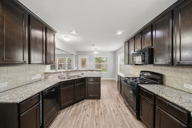 Building Photo - 2306 Emerald Stone Ct