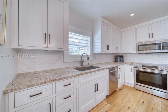Foto del edificio - 7621 SW 65th Pl