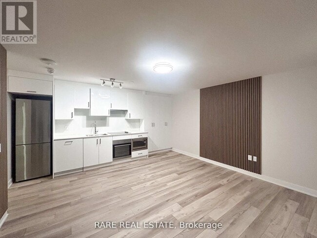 Photo du bâtiment - 195 Redpath Ave