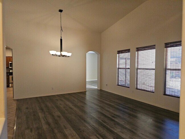 Foto del edificio - 18515 W Caribbean Ln